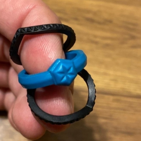 Rinfit 3 piece silicone wedding ring  set - Picture 2 of 2